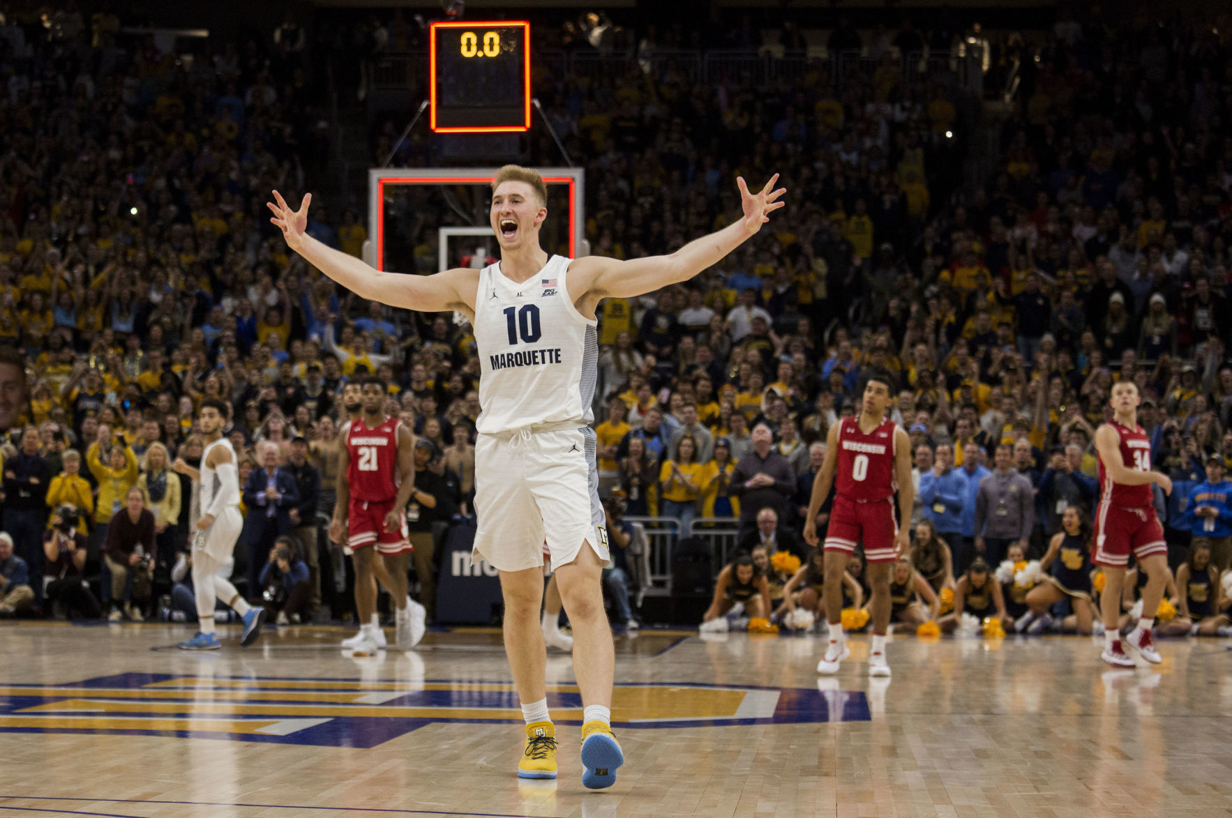 Golden Eagles 74, Badgers 69 (OT)